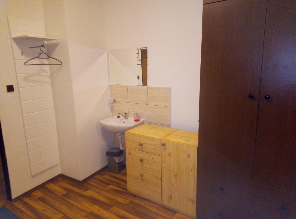 Penzion U Nahonu Mesto Touskov Bagian luar foto